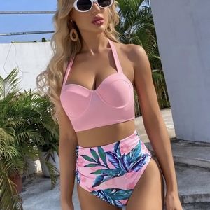 Bandeau Halter Bikini Top